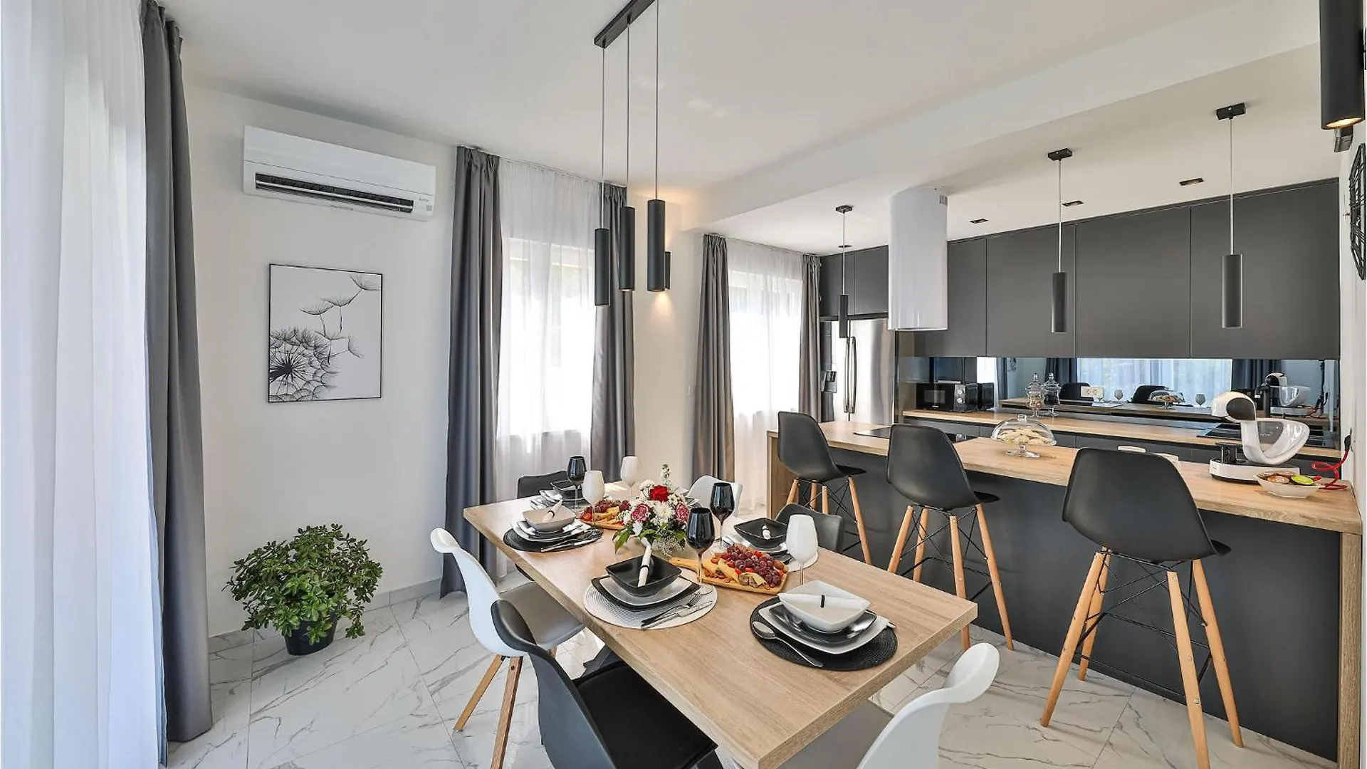Amazing Home In Seget Donji With Jacuzzi Trogir 0*,  Croatia