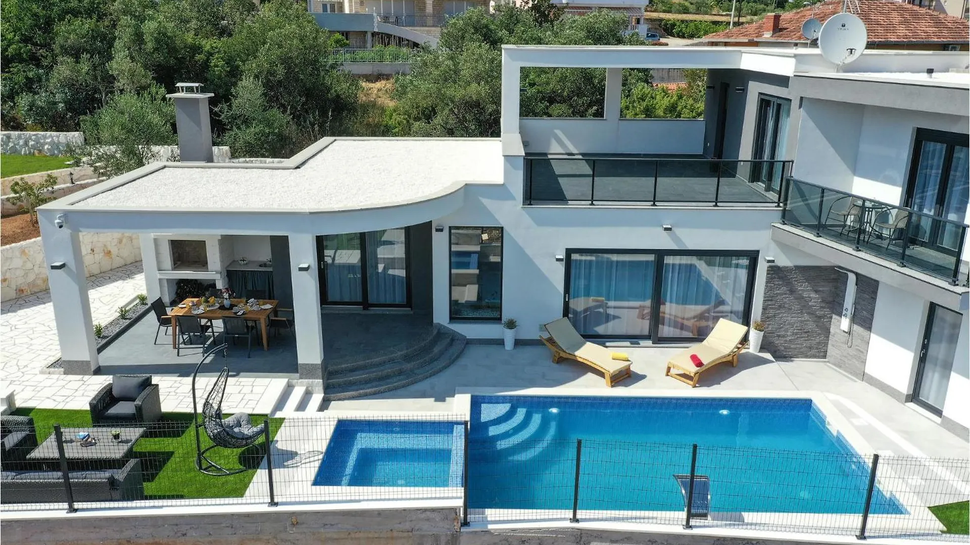 Holiday home Amazing Home In Seget Donji With Jacuzzi Trogir